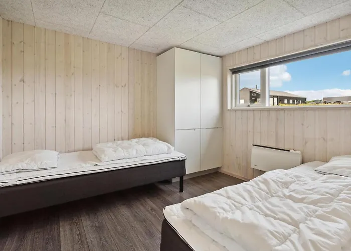 Tatil Evi With Sea View 12 *
